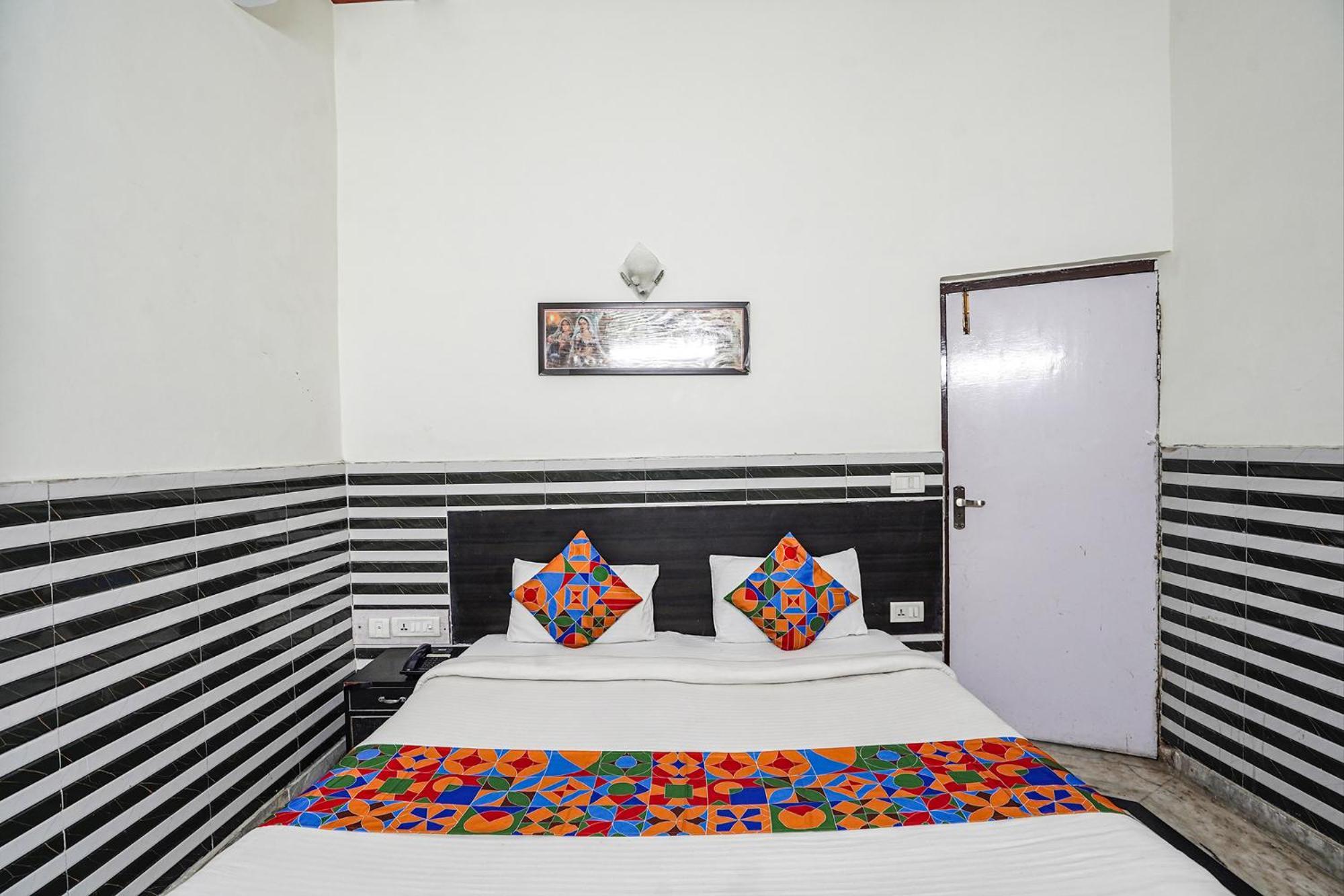 Fabhotel Sarwan Agra  Zewnętrze zdjęcie
