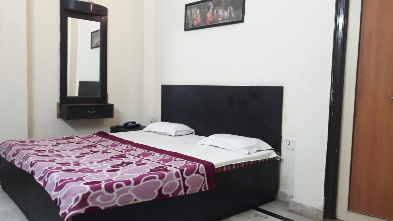 Fabhotel Sarwan Agra  Zewnętrze zdjęcie