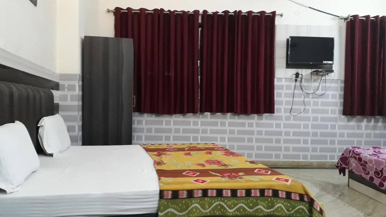 Fabhotel Sarwan Agra  Zewnętrze zdjęcie