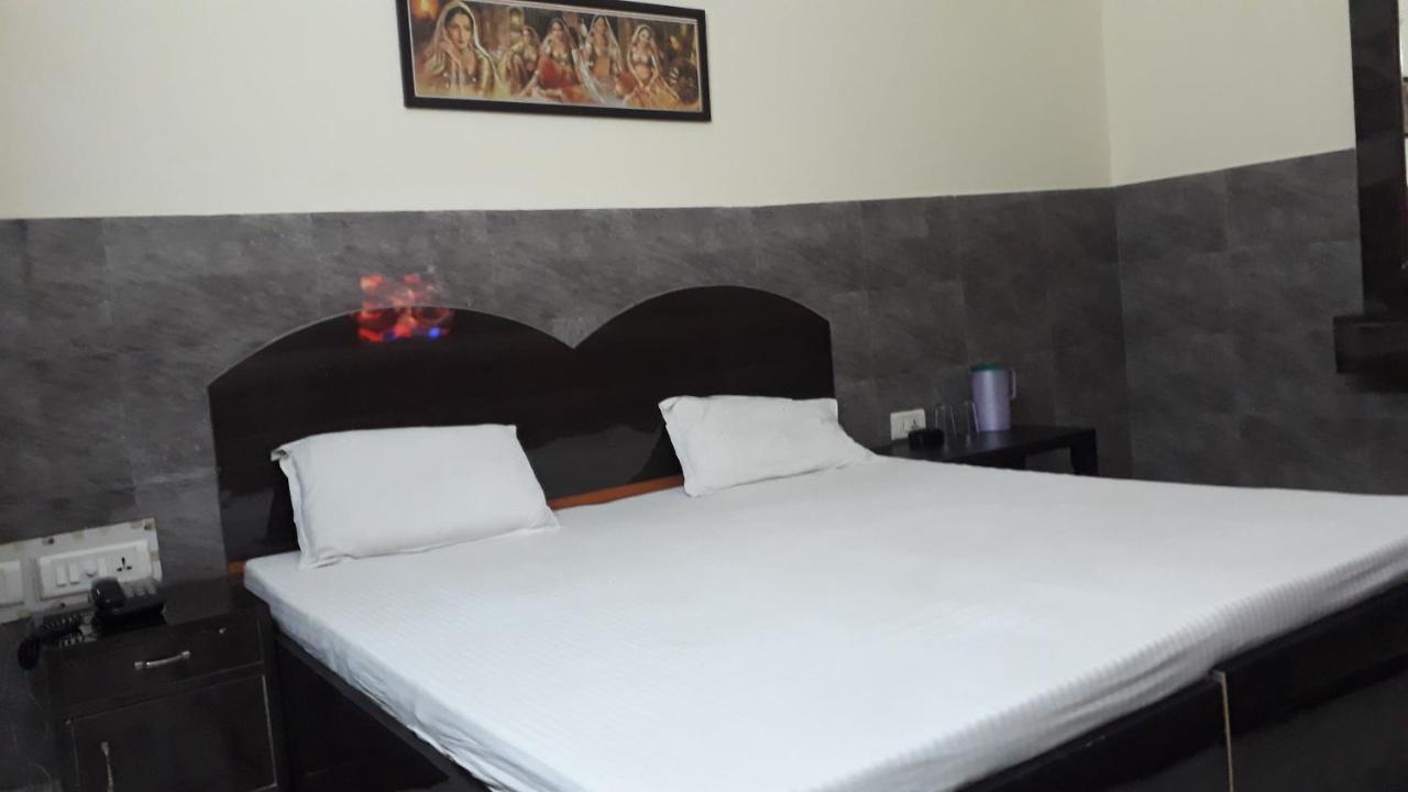 Fabhotel Sarwan Agra  Zewnętrze zdjęcie